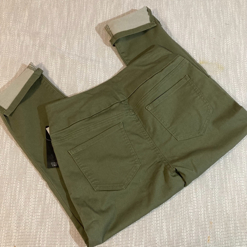 Capri size S. Army Green Color. - Picture 2 of 6